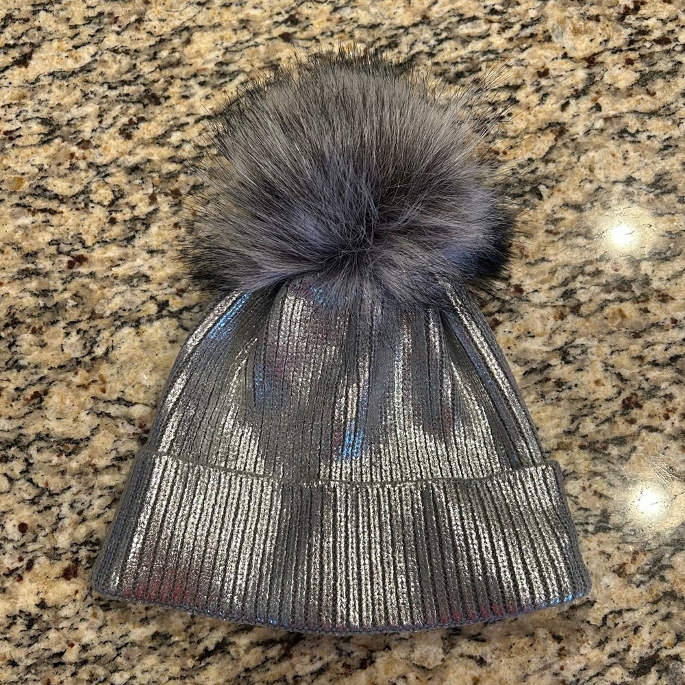 Metallic Silver Beanie with Faux Fur Pom